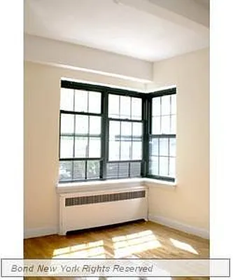 Rented by Bond New York | media 5