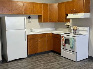 1210 3rd Ave SW #5, Jamestown, ND 58401