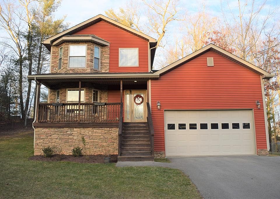 1st image of 199 Orchard Wood Dr