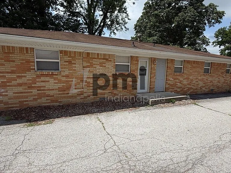 232 S Green St #A — Photo 3