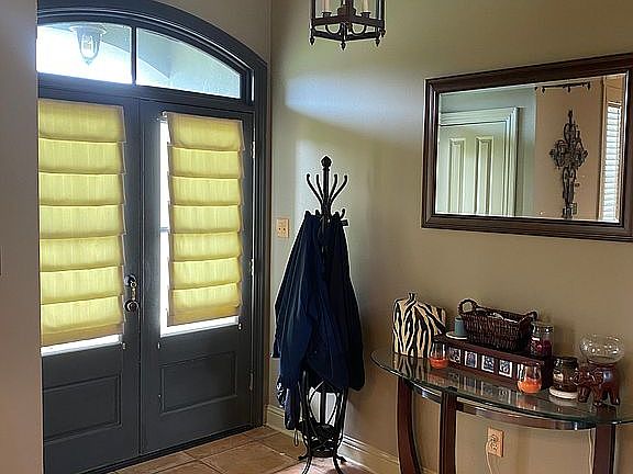 4th image of 37294 Longwood Ave