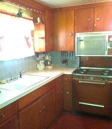 2nd image of 4720 Sunnyside Dr