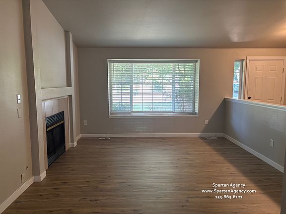 5th image of 13417 To 13419 107th Avenue Ct E #13419