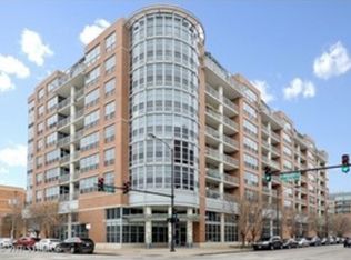 1200 W Monroe St APT 306, Chicago, IL 60607