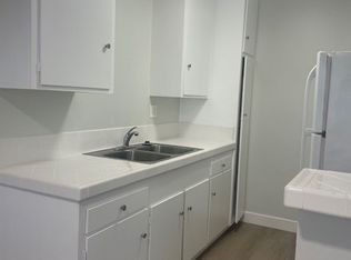 4645 N Bellflower Blvd, Long Beach, CA 90808