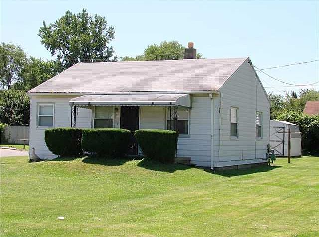 1st image of 317 Farnstead Dr