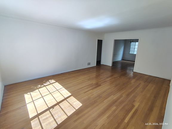 3rd image of 200 S Spalding Dr APT D