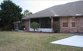 2nd image of 861 Laguna Dr W