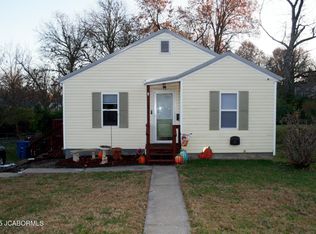 106 Schultze St, Fulton, MO 65251