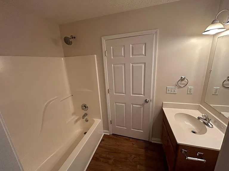 8 Sky Cole Ct — Photo 10