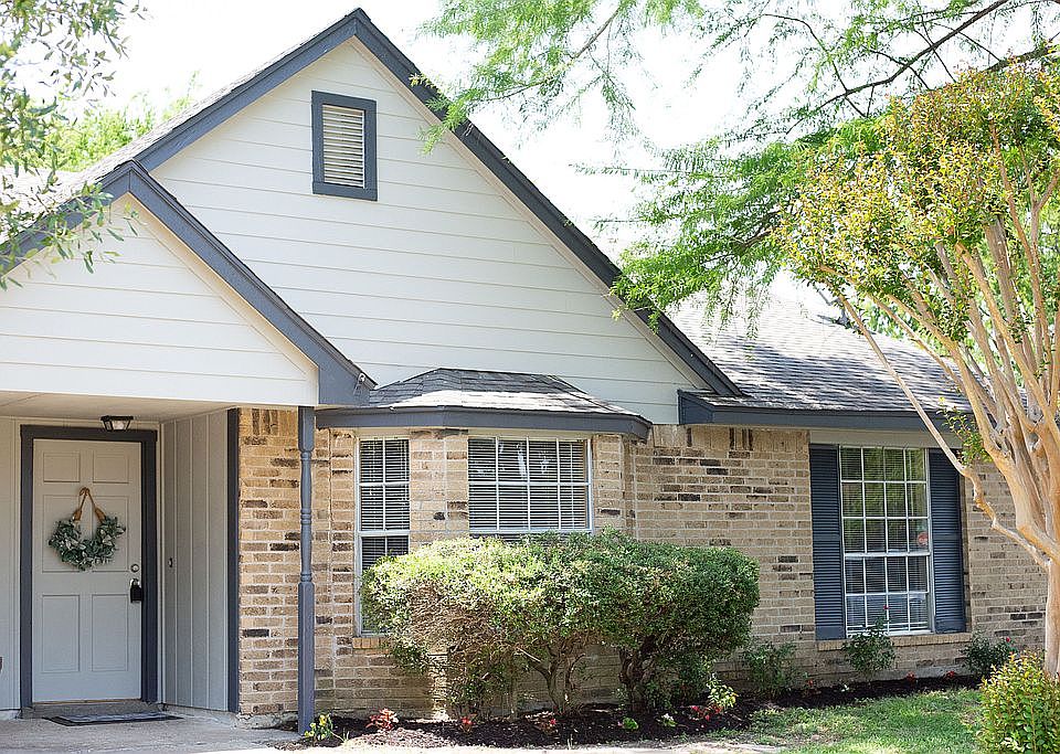 1st image of 3343 Deermoss Dr