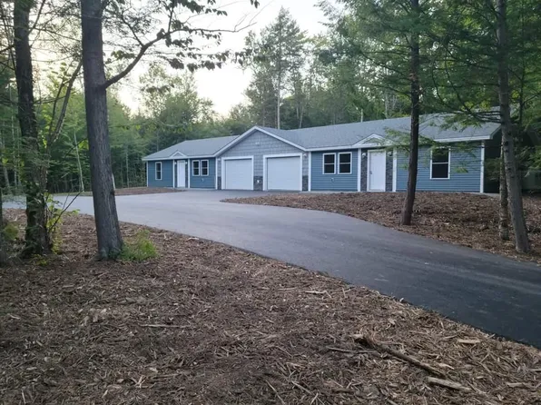 157 Mountain Rd #A, Saint Albans, ME 04971