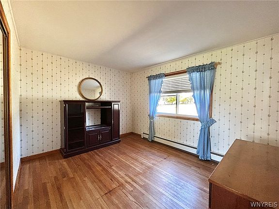 5th image of 3564 Roszyk Hill Rd