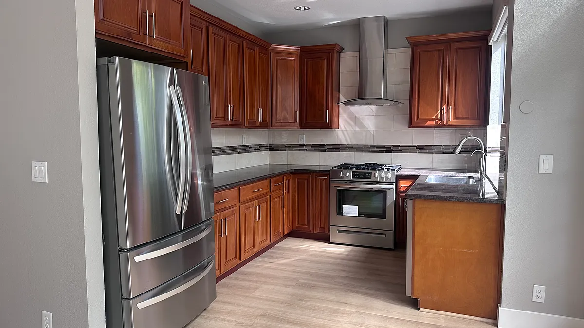 Building Photo - 1614 Mission Springs Cir