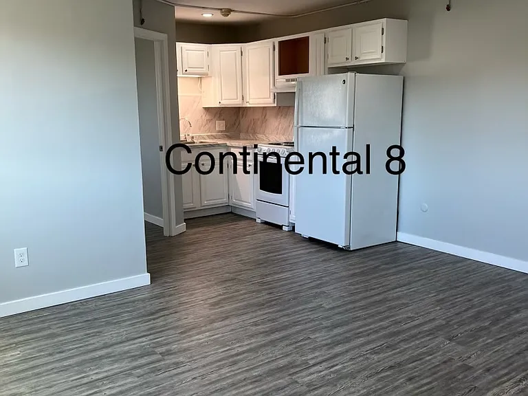 7 Continental St #13 — Photo 3