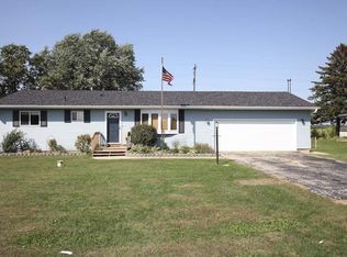 3817 Christopher Dr, Rockford, IL 61101
