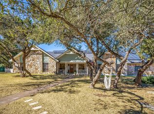 1018 Windmill Rd, Dripping Springs, TX 78620