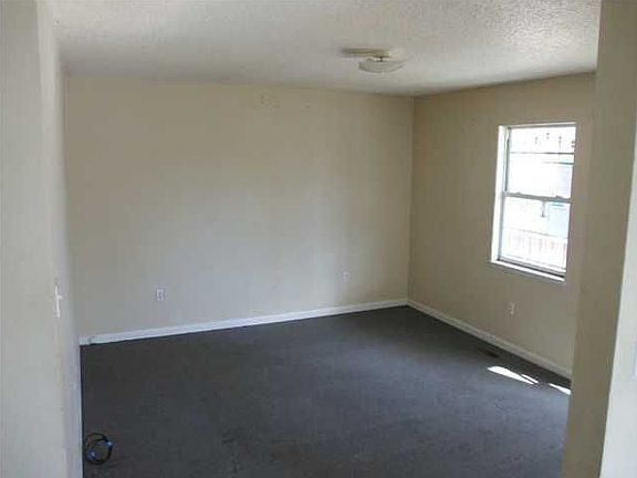 3rd image of 2611 Orton St