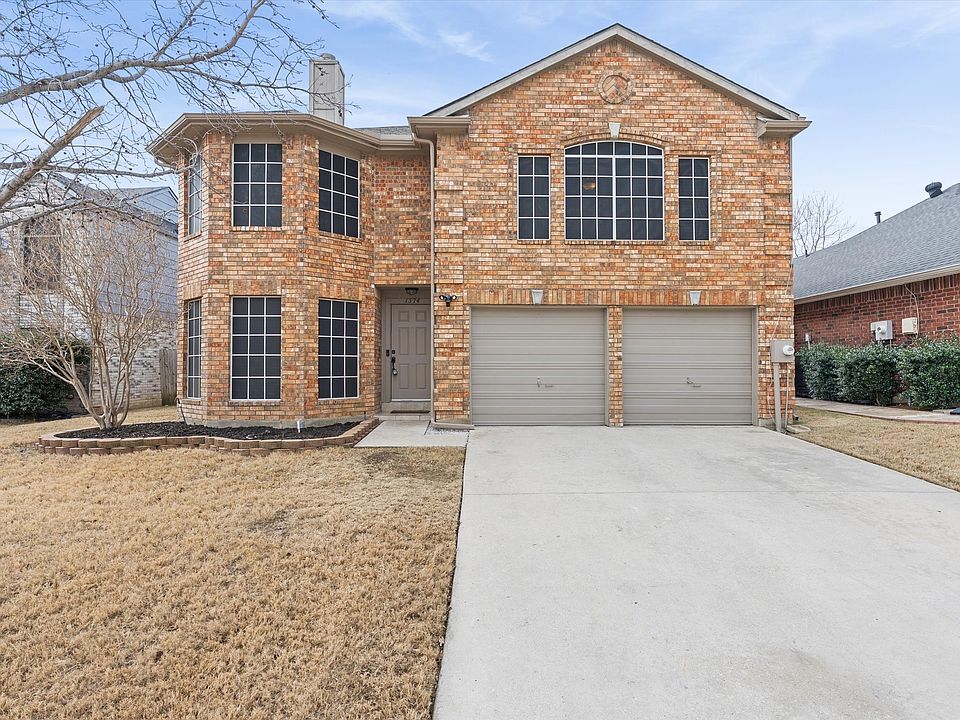 1st image of 1374 Honeysuckle Ln