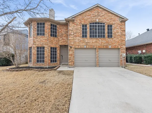 1374 Honeysuckle Ln, Lewisville, TX 75077