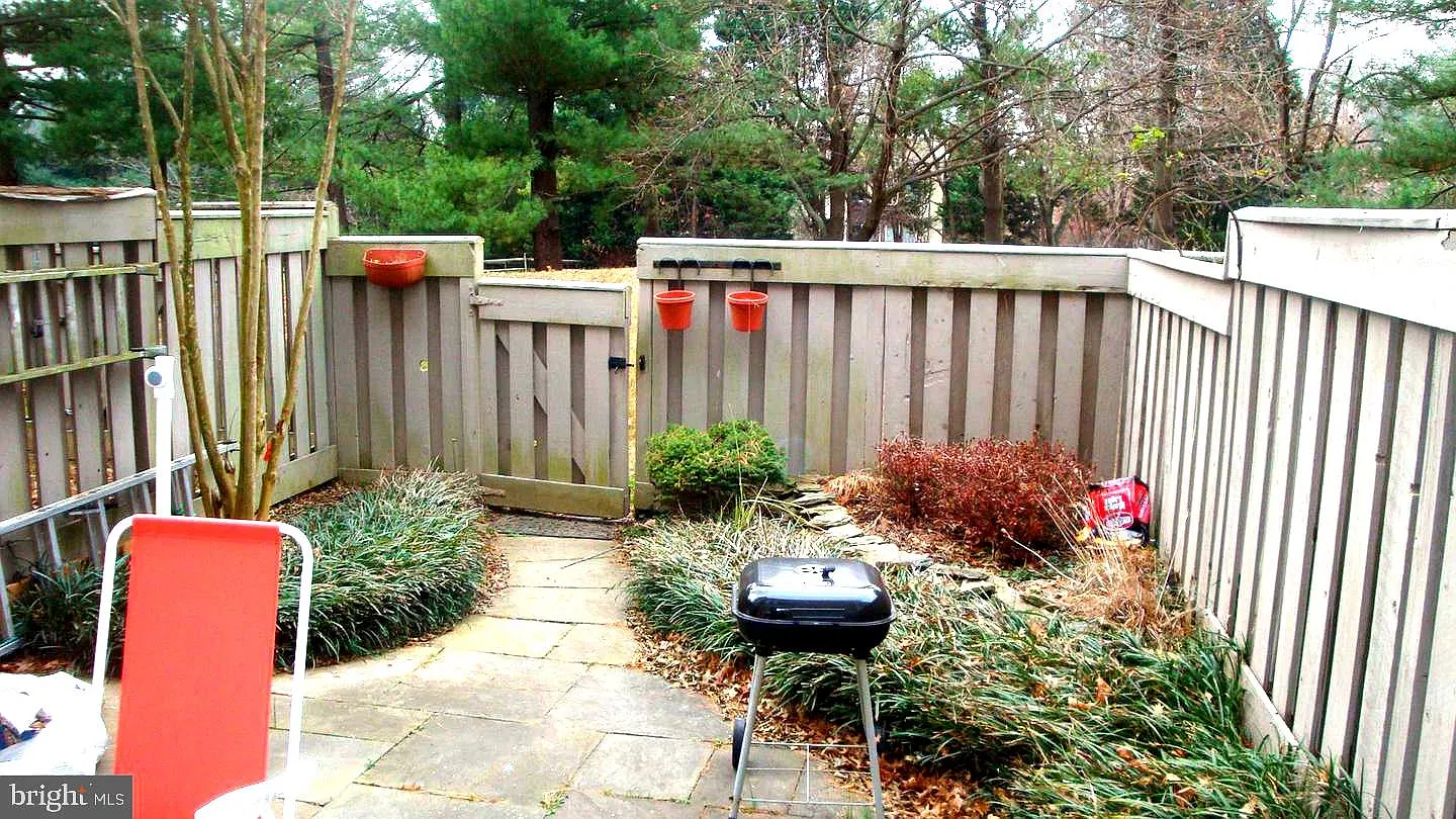 3 bed, 2.0 bath, 1530 sqft, $2,250 — Photo 4