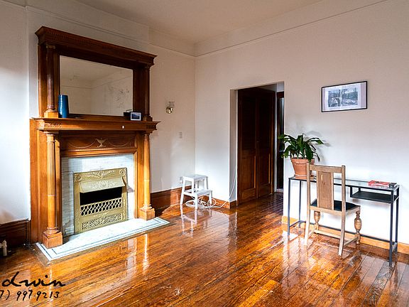 3rd image of 219 W 106th St APT 4W