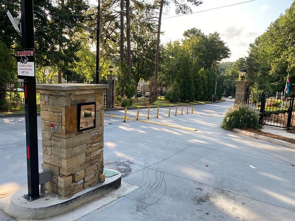 1st image of 932 Seasons Pkwy