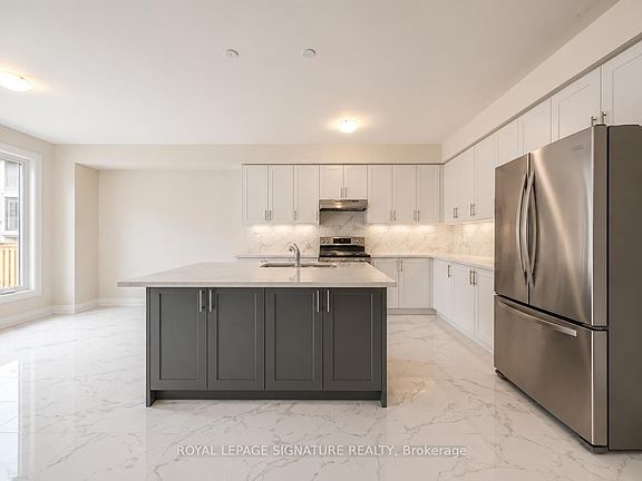 5th image of 109 York Dr