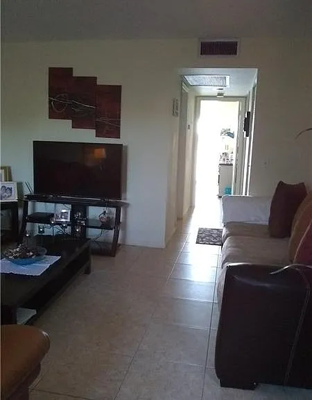 1401 SW 134th Way #C314 — Photo 3