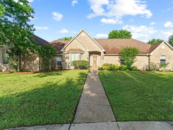 107 Longhorn Cir, Sunnyvale, TX 75182