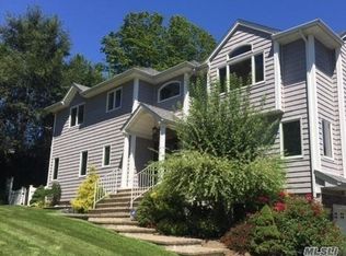 345 Waterside Rd, Northport, NY 11768