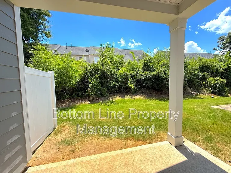 4029 Black Ct — Photo 3