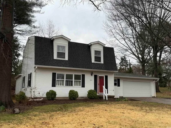 4317 E Wembley Ct, Bloomington, IN 47408