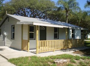 1611 N Oak Park Ave, Avon Park, FL 33825