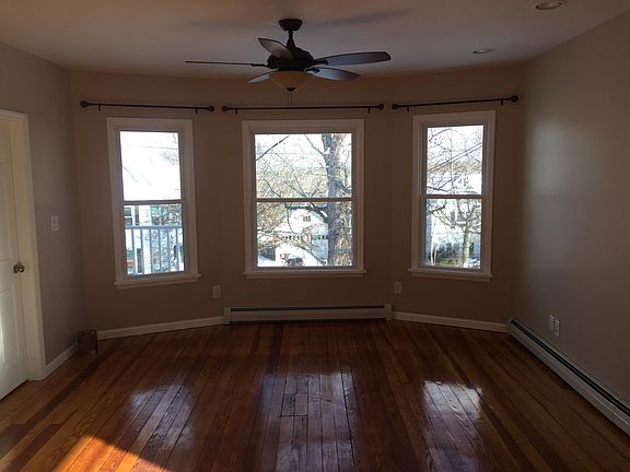 2nd image of 28 Pleasant St APT 2