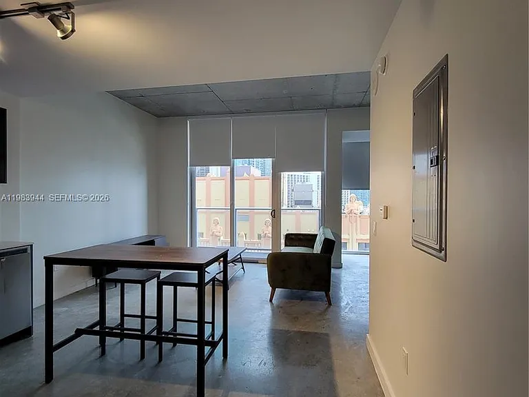 151 SE 1st St #1507 — Photo 6