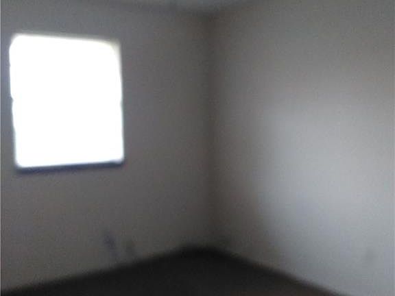 5th image of 4821 S Fairmont Ave