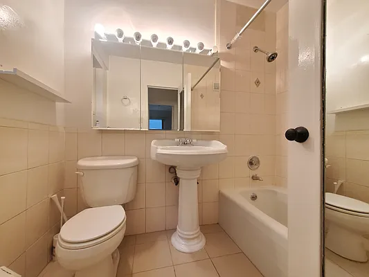 Rented by Corcoran | media 7