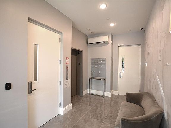 4th image of 609 Golden Gate Pt Unit 302