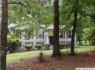 1430 Arrowhead Trl, Alabaster, AL 35007