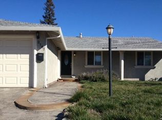 2742 Lupin Ct, Fairfield, CA 94533