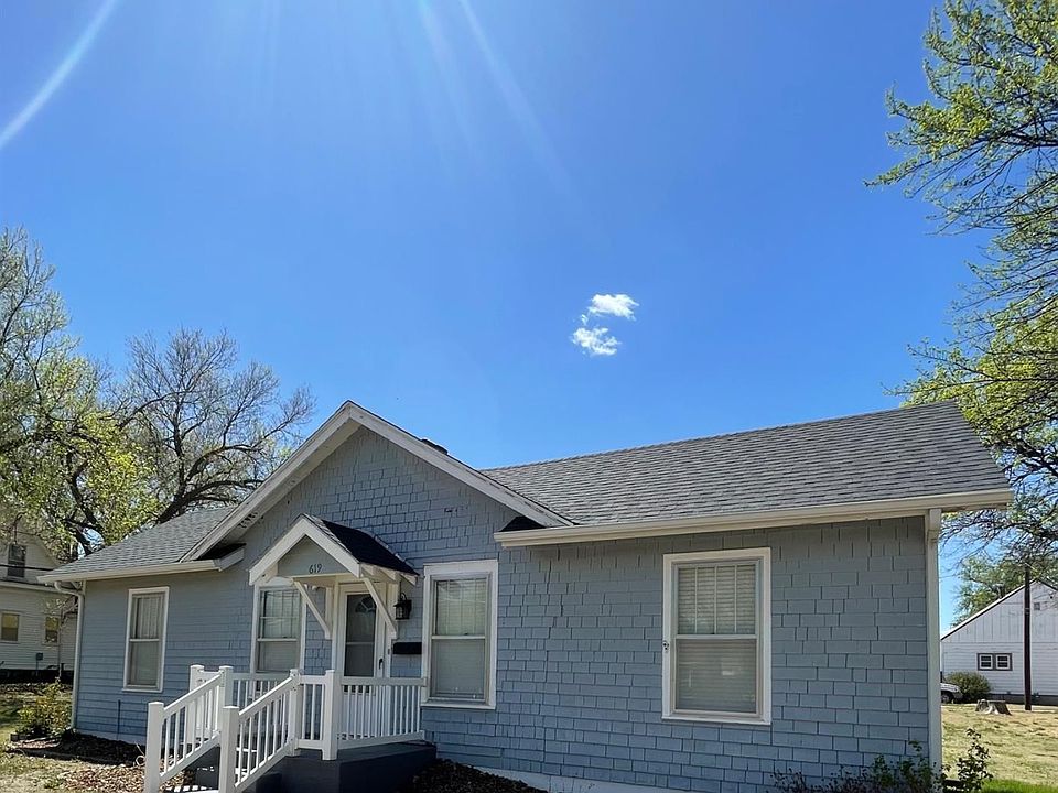 619 Carroll Ave Larned, KS, 67550 Apartments for Rent Zillow