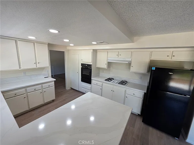1528 Coolcrest Ave — Photo 22