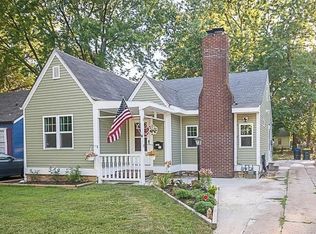 1813 SW Randolph Ave, Topeka, KS 66604