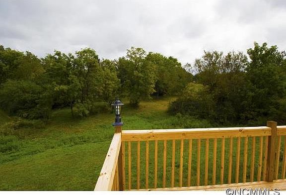2nd image of 214 Azalea Ave
