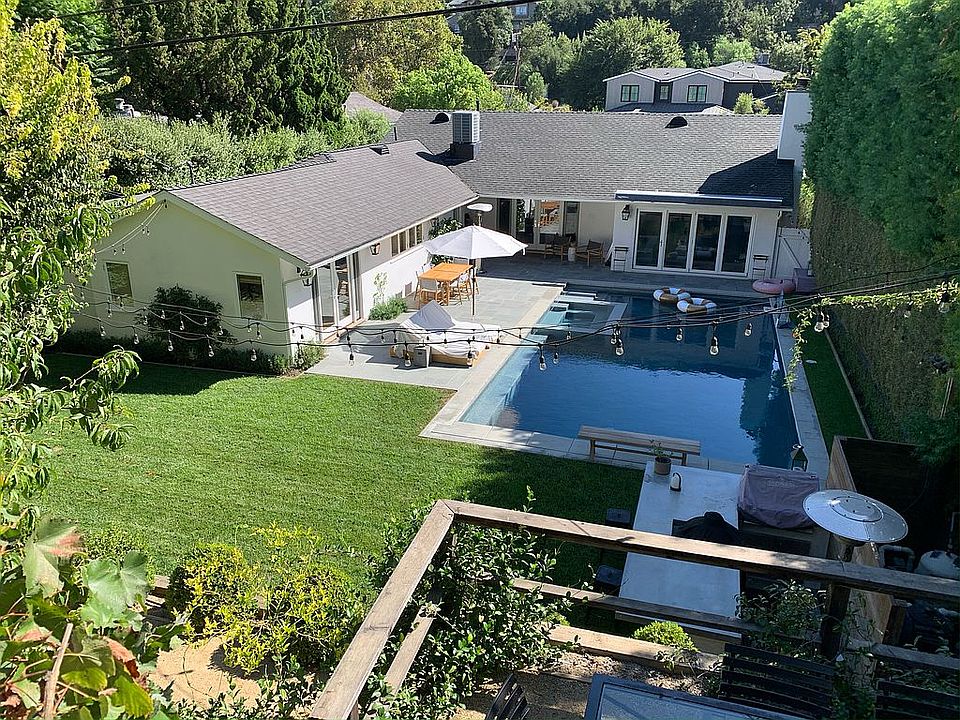 1st image of 3853 Goodland Ave