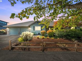 2662 NW Mount Ashland Dr, McMinnville, OR 97128