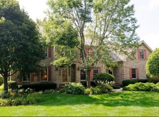 28649 W Heritage Oaks Rd, Barrington, IL 60010