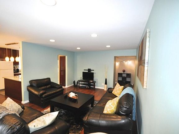 3rd image of 9356 Landings Ln Unit 207