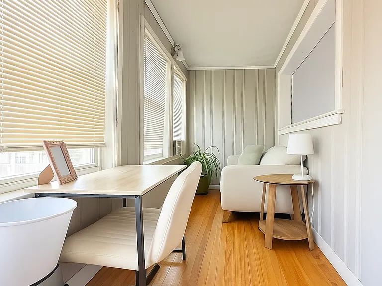 128 Lawrence St #B — Photo 9